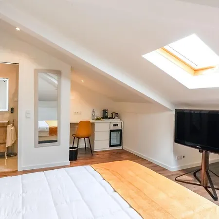 Boutique Монтижу